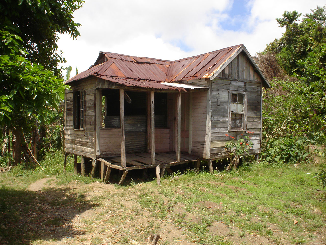 shack house living room