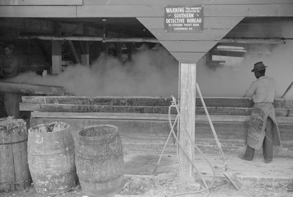 2Filtering hot rosin through sieves at a turpentine works in Statesboro, Georgia Apr. 1941 Jack Delano