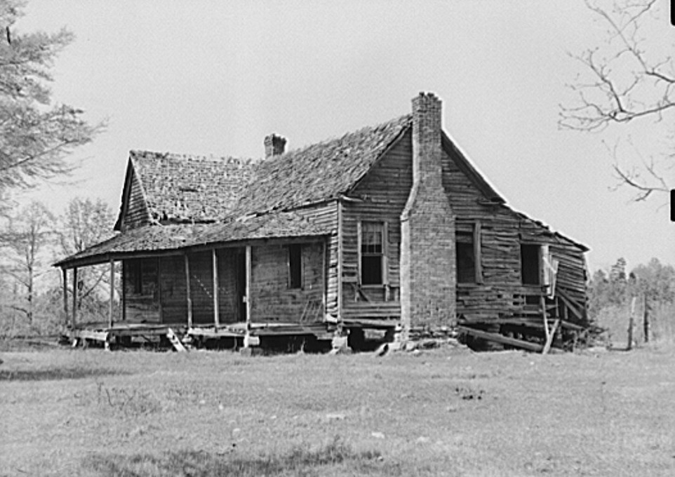 Deserted home. Greene County, Georgia 1939