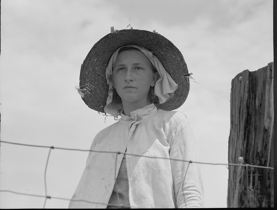 Farmer's daughter in the fields. Farm in Georgia 1937, dorothea lange