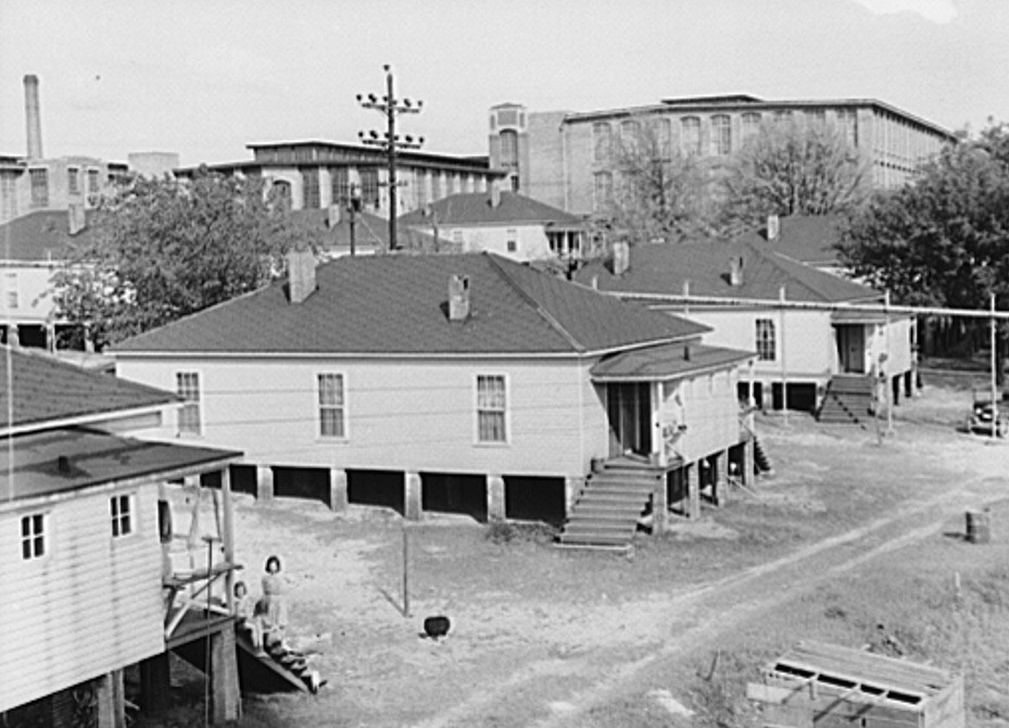 Mill workers' homes. Greene County, Georgia3