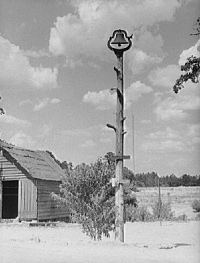 old plantation bell 1941 Jack Delano