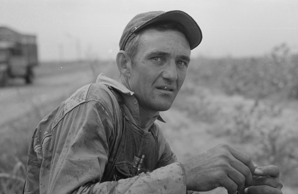 Farmer, Lake Dick Project, Arkansas by Russell Lee September2 1938