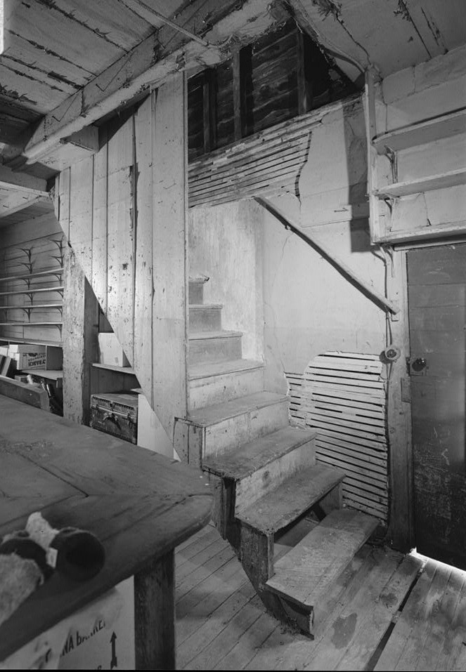 INTERIOR VIEW, SOUTH REAR CORNER OF STORE SHOWING STAIRWAY - Coffren House, Store