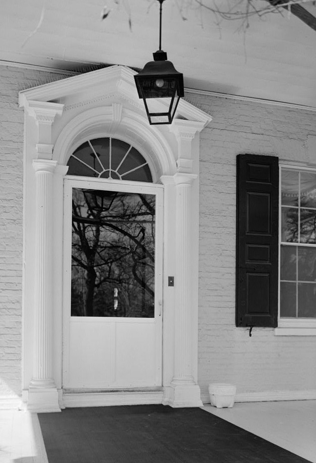 Morven detail main front doorway 1964 by photographer Jack E. Boucher