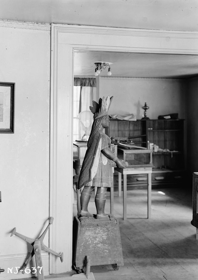 R. Merritt Lacey, Photographer September 16, 1940 Interior living room trim- Kearny Cottage, Catalpa Avenue, Perth Amboy, Middlesex County, NJ