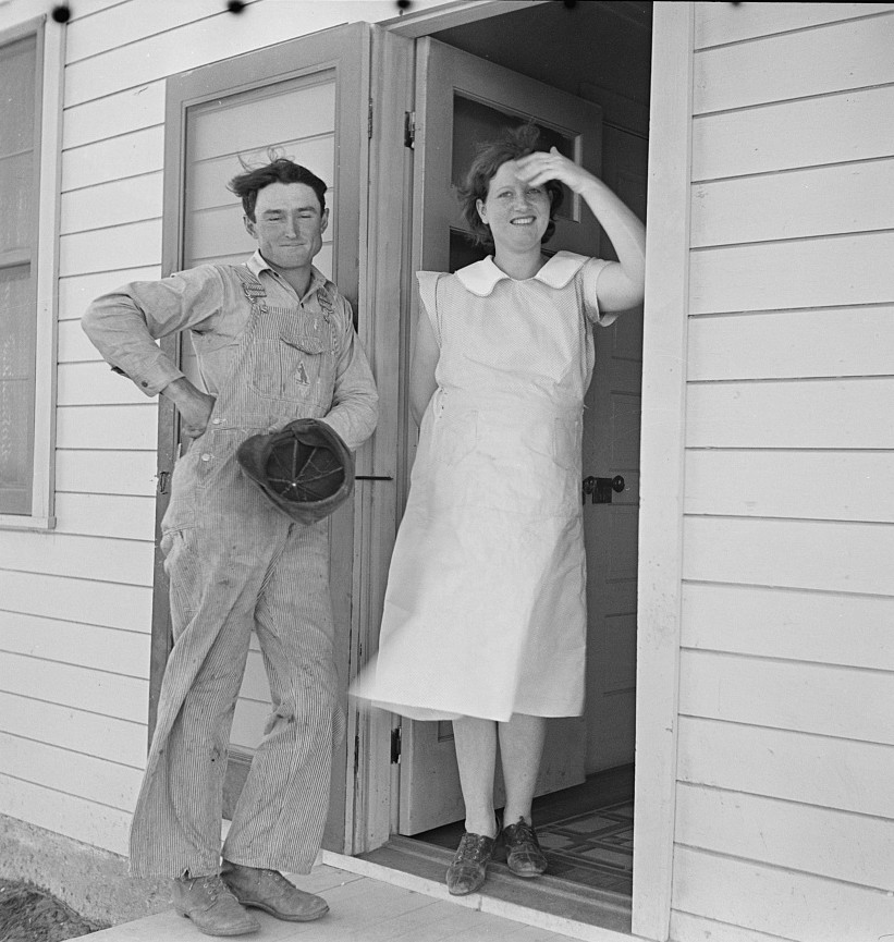 Resettled farmer and wife. Ropesville community, Hockley County, Texas by Arthur Rothstein April 1936