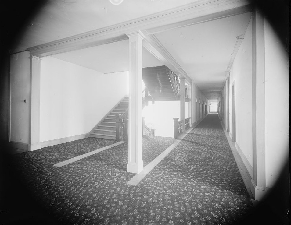 Hotel Victory corridor, Put-in-Bay, Ohio ca. between 1880 -1899 by Detroit Publishing Company